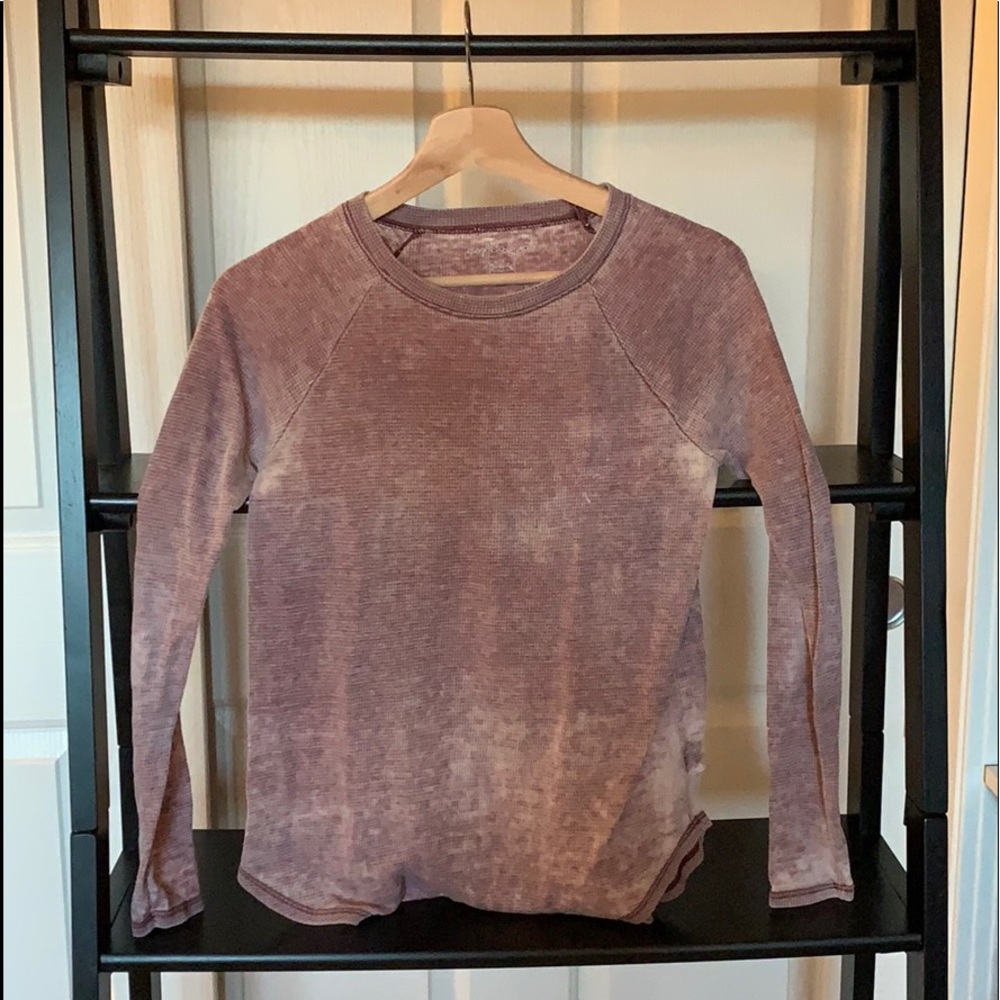 American Eagle casual light weight long sleeve